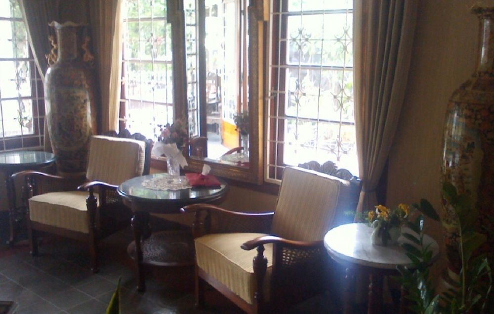 La Nostalgie Boutique Guest House Bandung Exterior foto